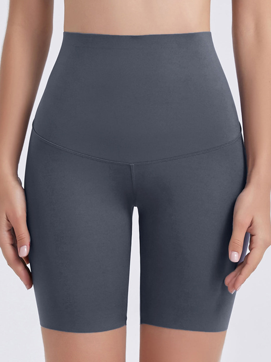 Pantalones cortos deportivos con cintura ancha
