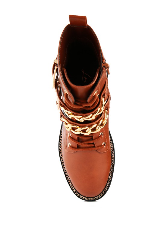 BOTA DE BICICLETA CON DETALLE DE CADENA DE METAL PARA NIÑA BILLY ATTA