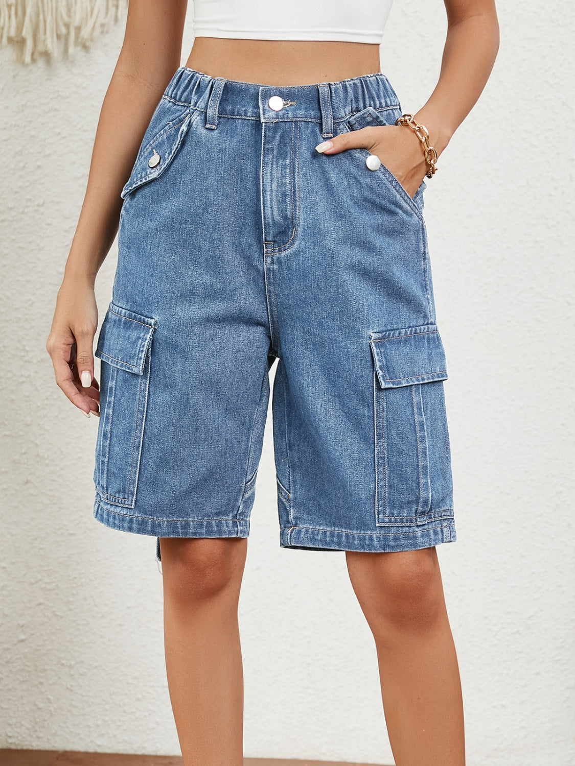 Pantalones cortos de mezclilla de cintura alta con bolsillos