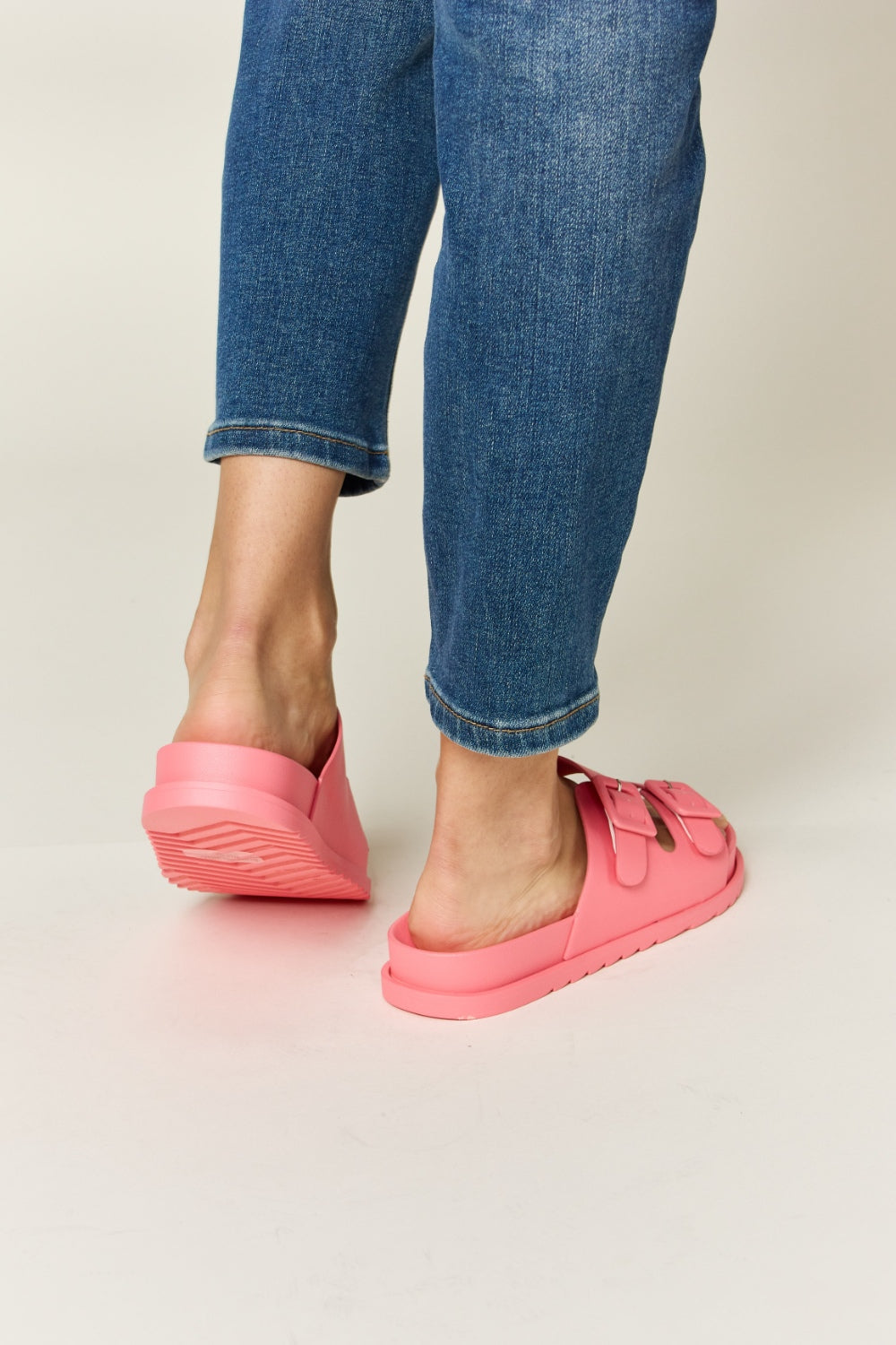 Sandalias de punta abierta con doble hebilla Legend