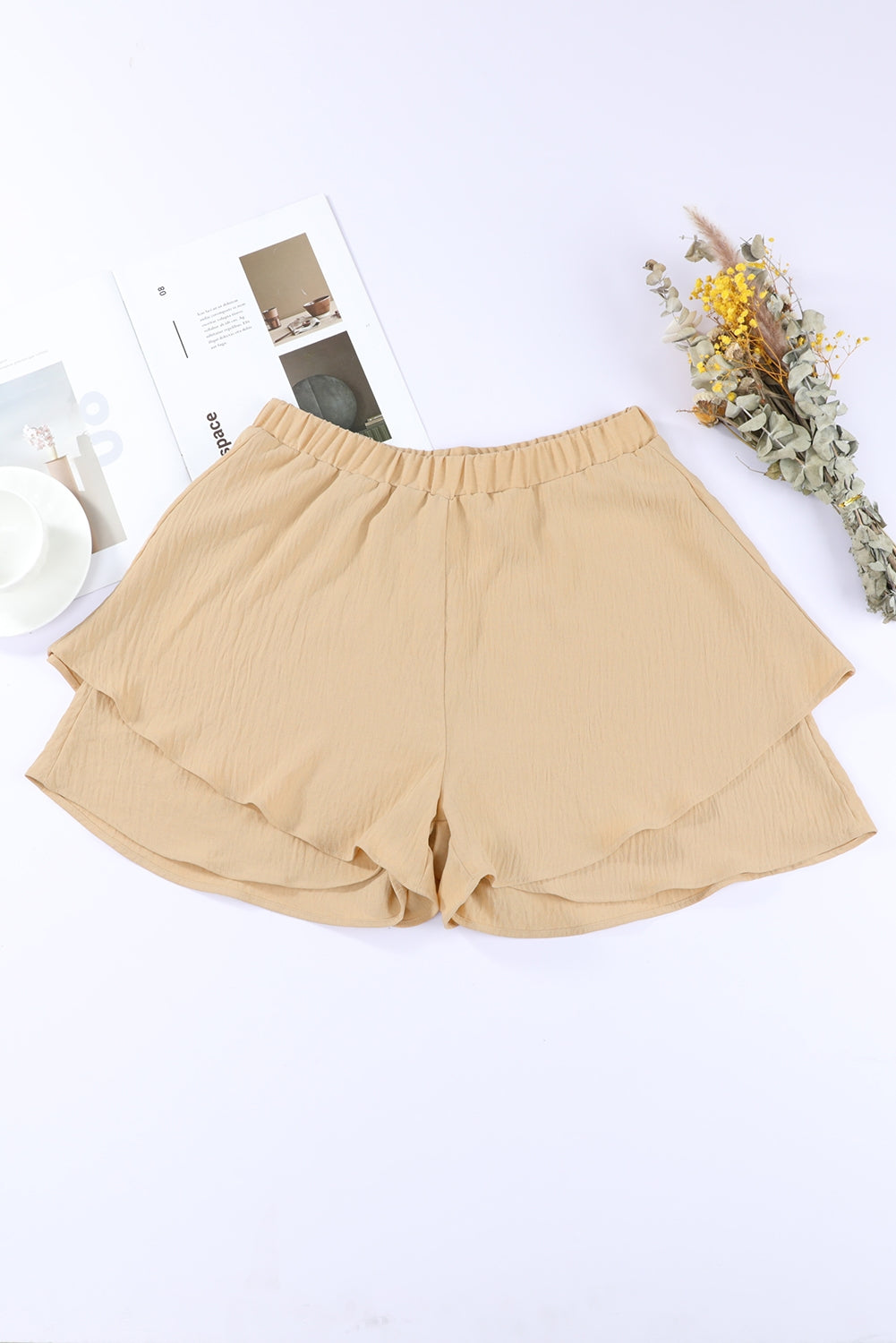 Pantalones cortos con cintura elástica y capas