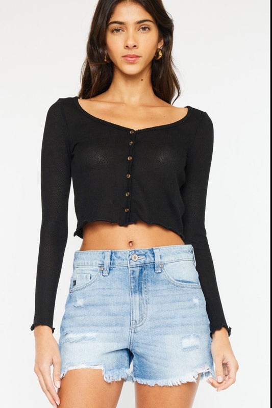 Pantalones cortos de mezclilla deshilachados con cintura alta Kancan