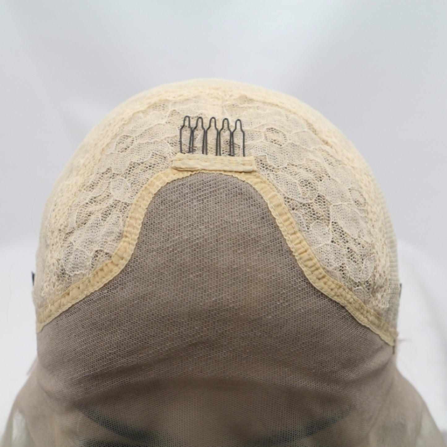 Pelucas frontales de encaje sintético de 13 x 3 pulgadas, largo ondulado, 24 pulgadas, 130 % de densidad