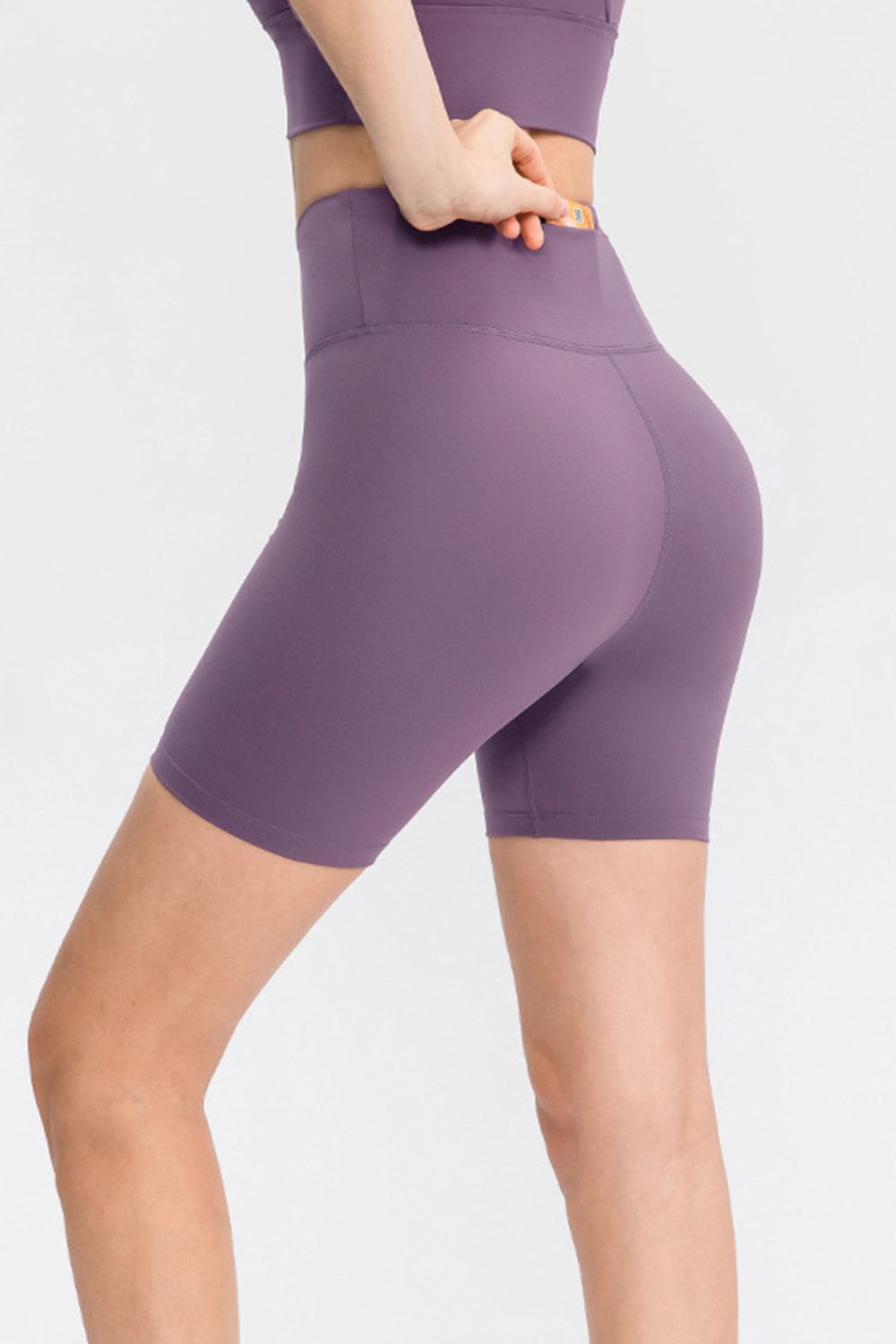 Pantalones cortos deportivos con cintura ancha