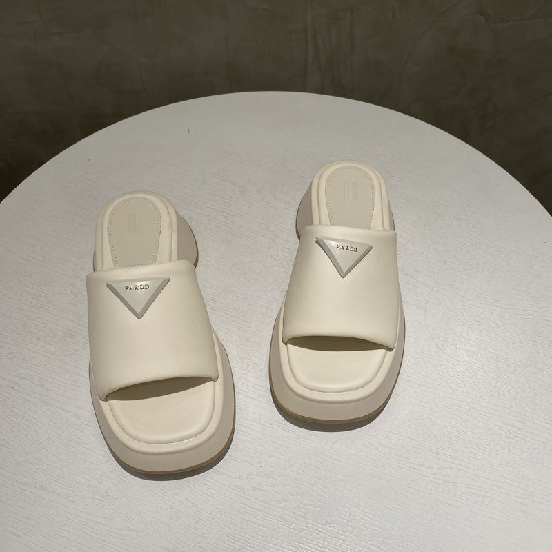 Sandalias de plataforma de cuero PU