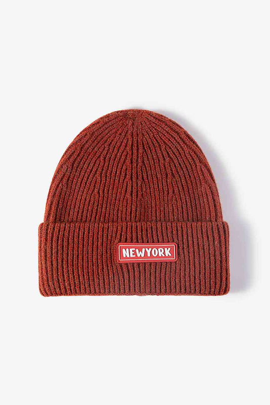 Gorro de punto acanalado con parche de NEWYORK