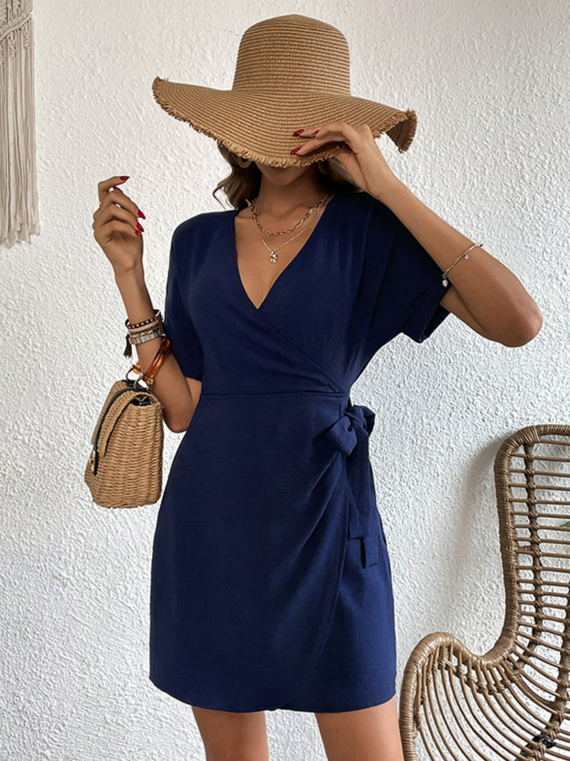 Vestido de sobrepelliz con puños y mangas atadas