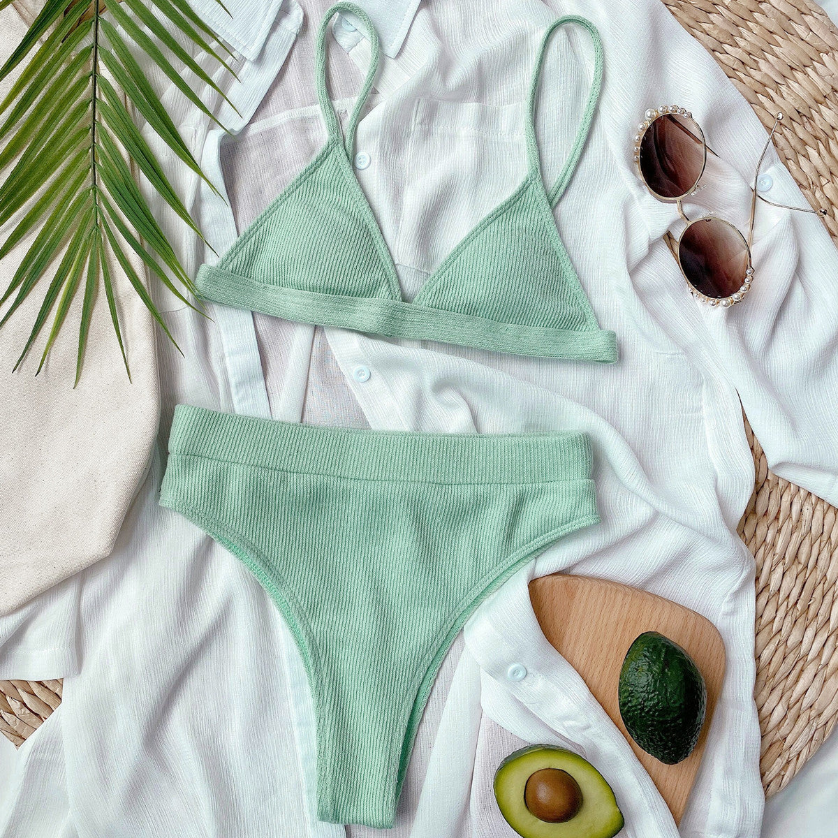 Conjunto de bikini acanalado con correa de espagueti