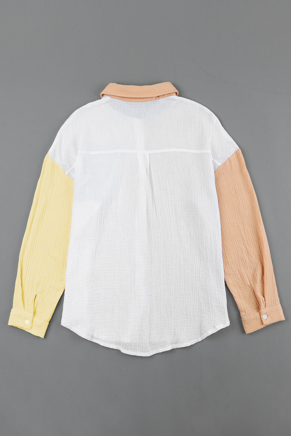 Chamarra de hombros caídos con textura de bloque de color