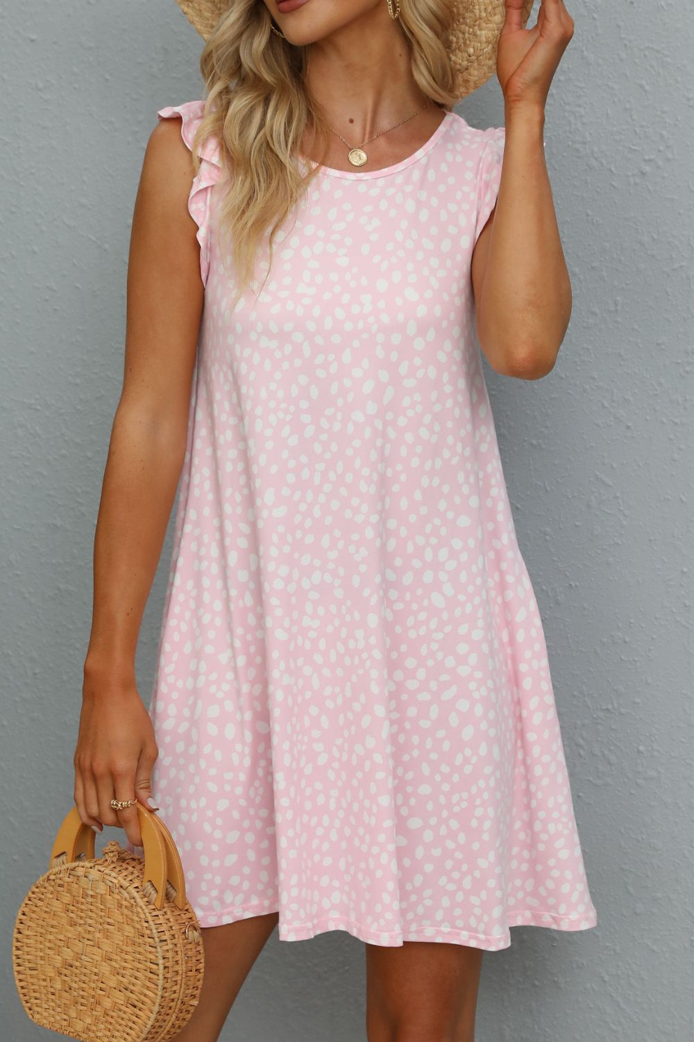 Vestido de cuello redondo con manga de mariposa