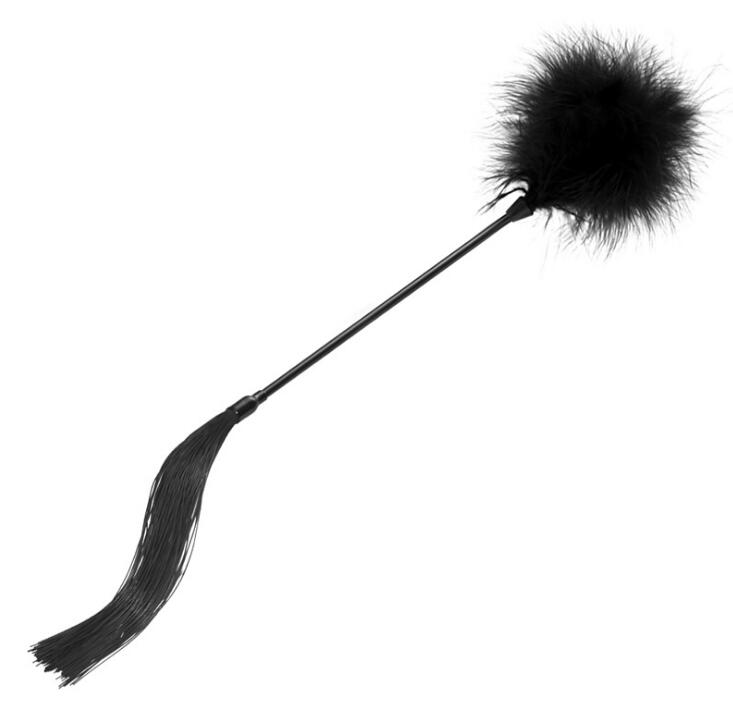 Palo de látigo de plumas