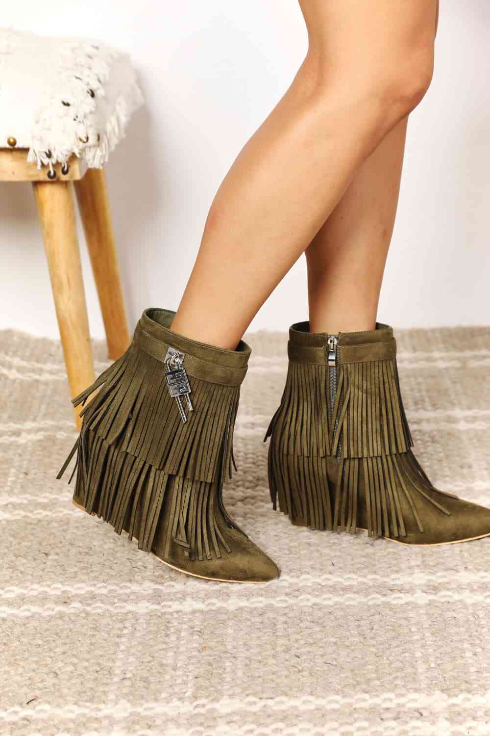 Botines con tacón de cuña y borlas para mujer Legend