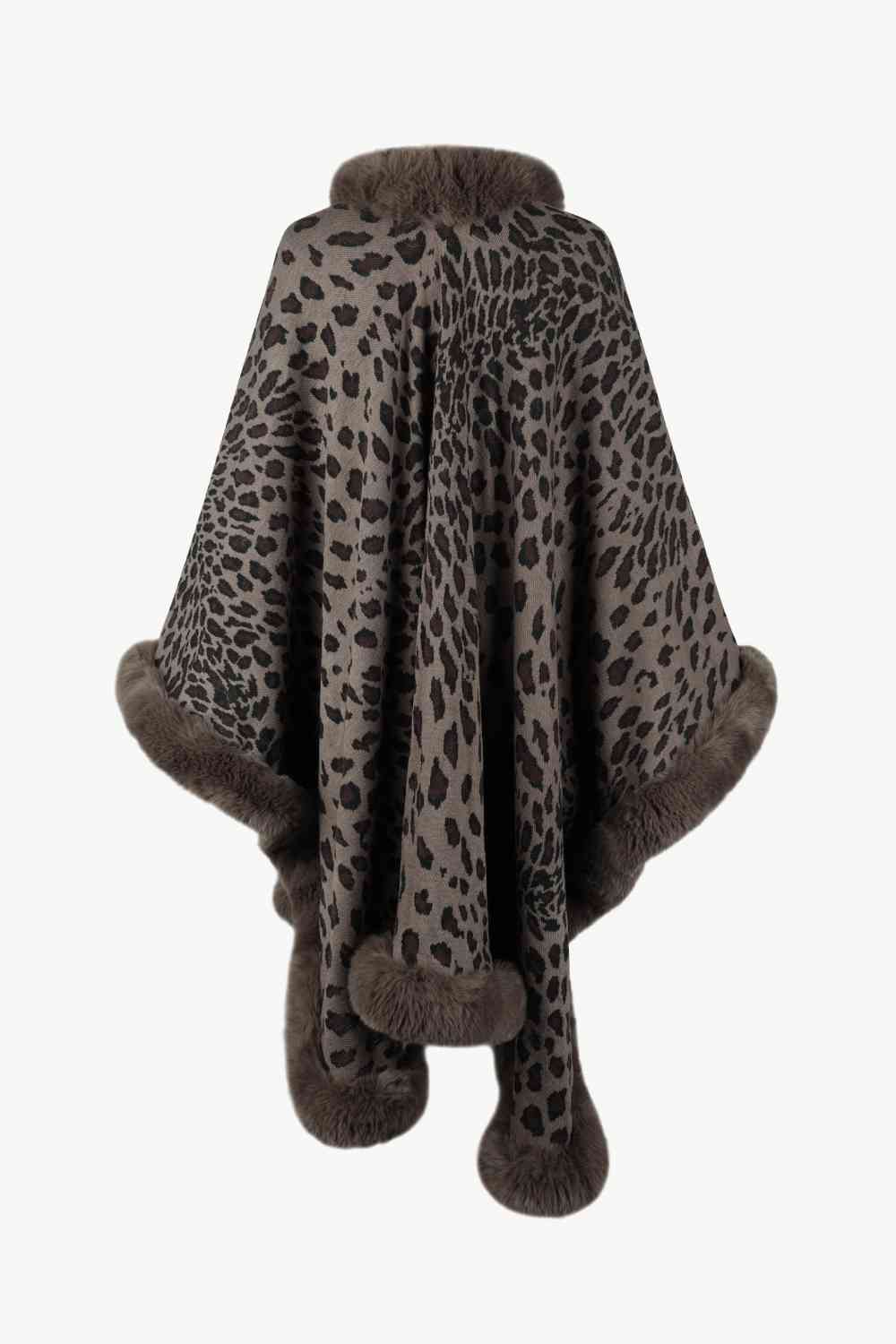 Poncho de leopardo con parte delantera abierta