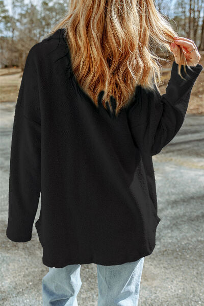 Chaqueta con botones y bolsillos y hombros caídos