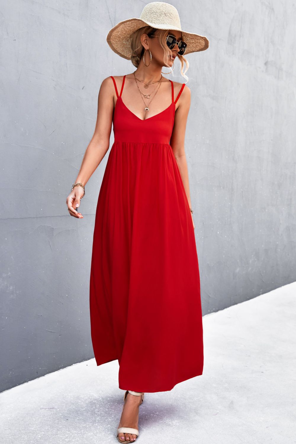 Vestido de doble tira con lazo en la espalda