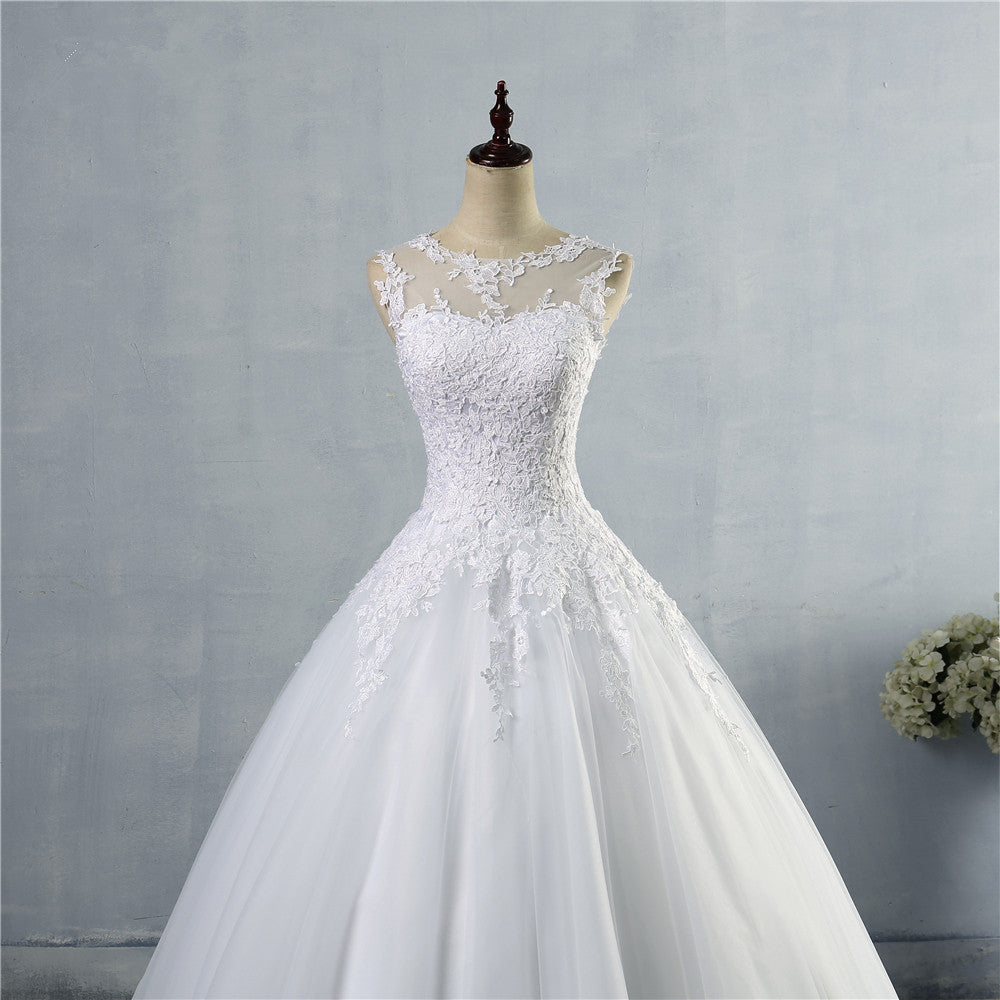Vestido de novia de corte A con encaje blanco y color marfil 