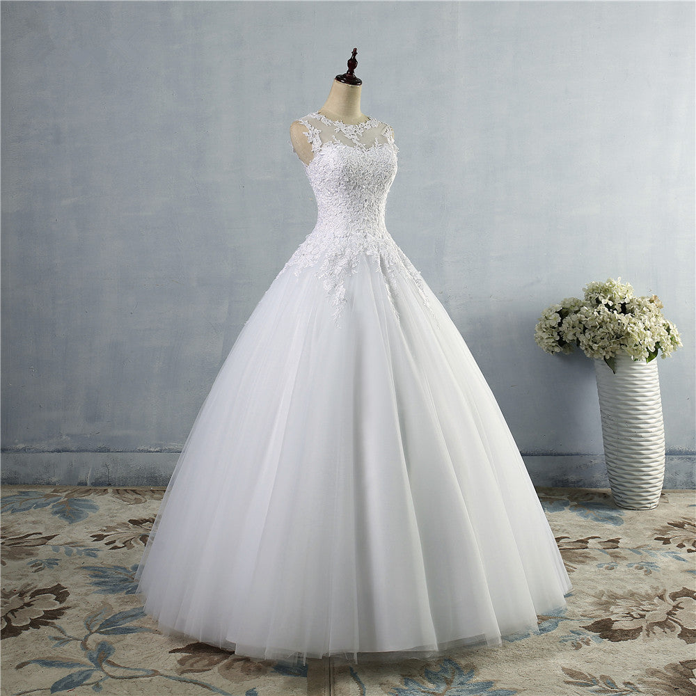 Vestido de novia de corte A con encaje blanco y color marfil 