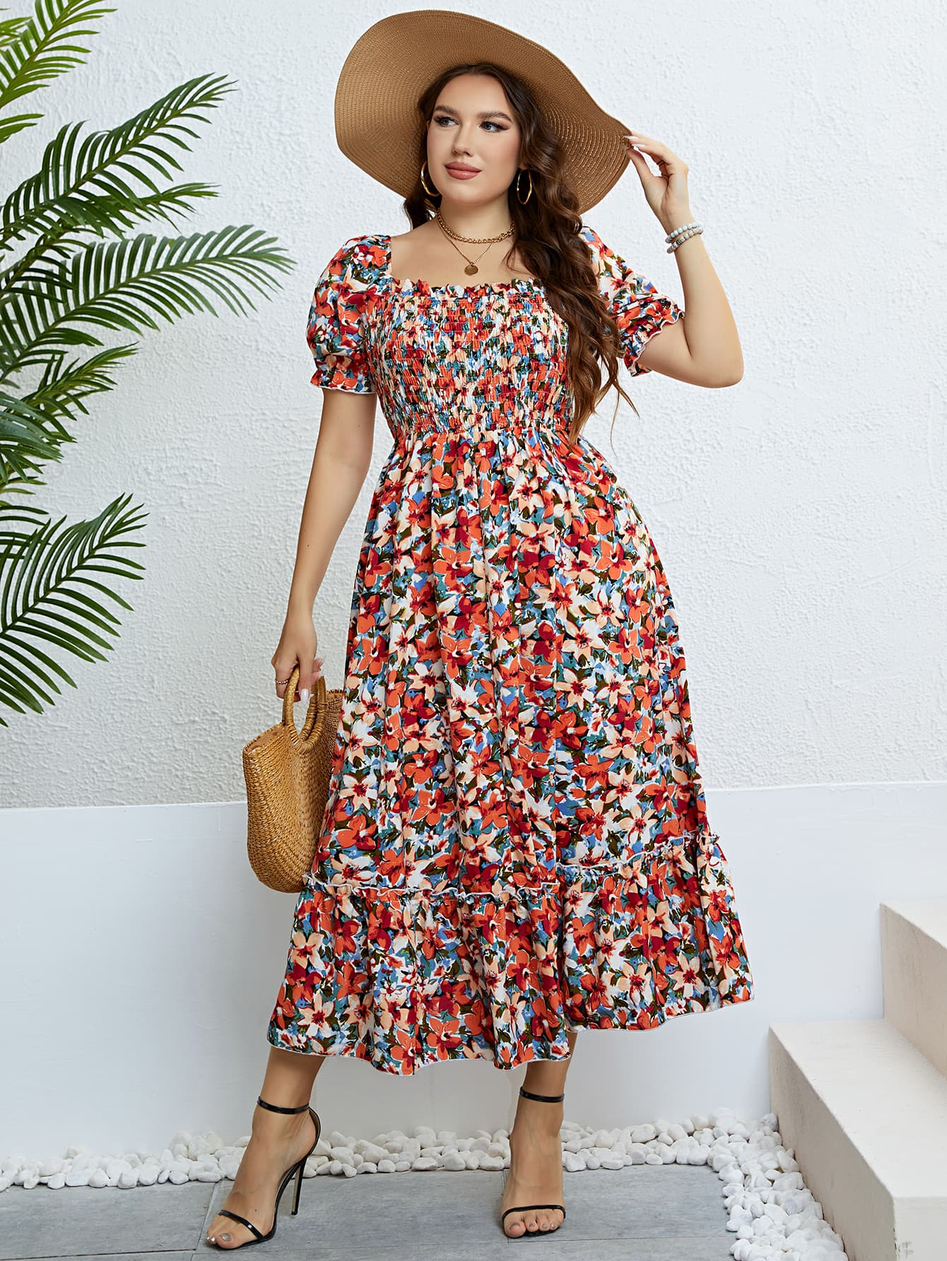 Vestido con escote cuadrado fruncido y estampado floral en talla grande Honey