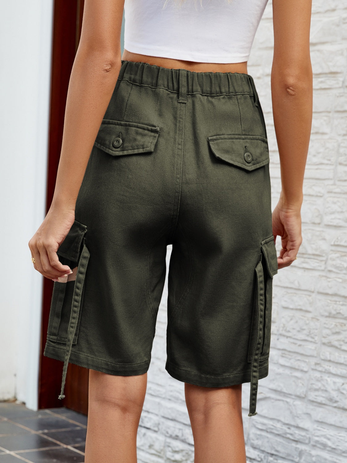 Pantalones cortos de mezclilla de cintura alta con bolsillos