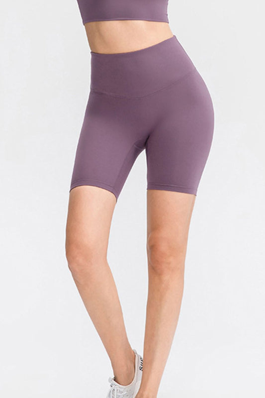 Pantalones cortos deportivos ajustados con cintura ancha
