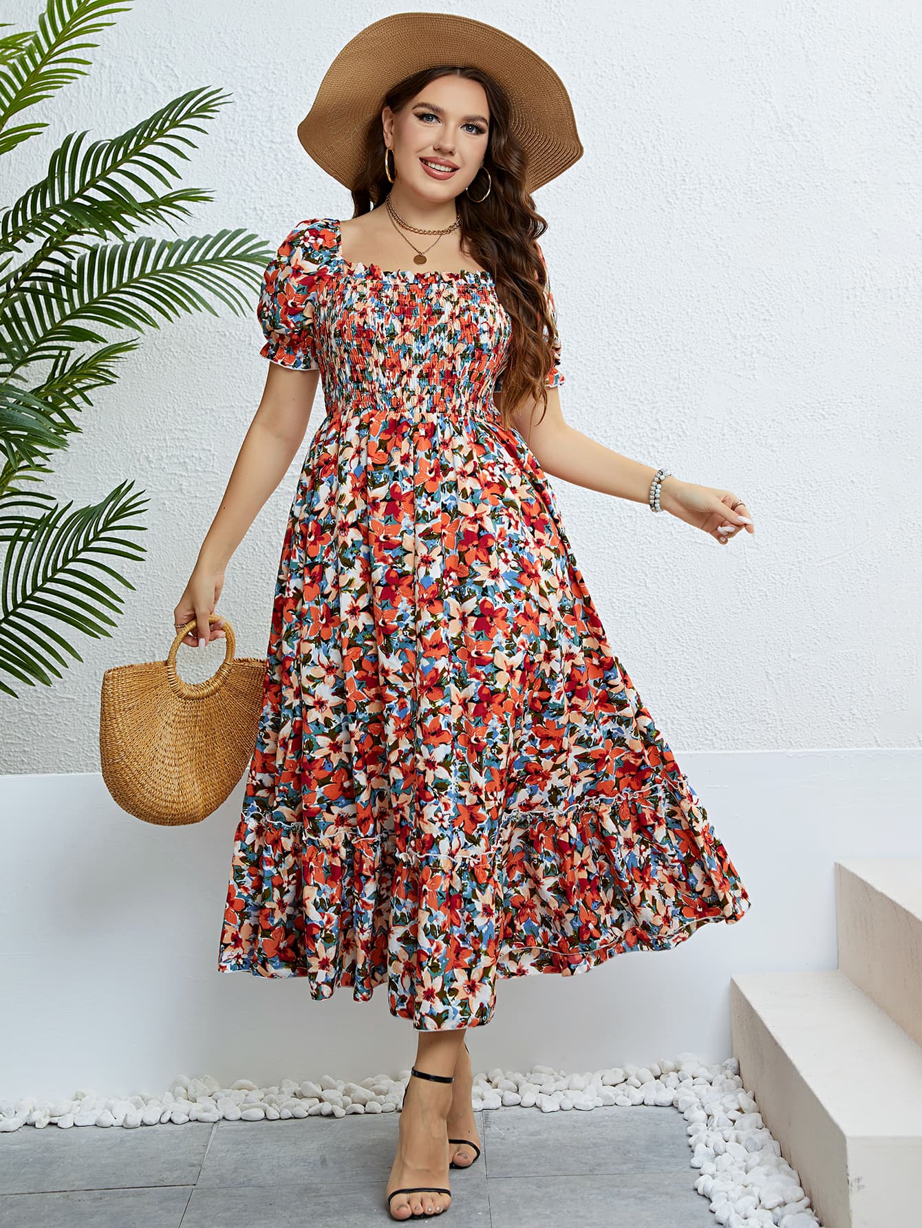 Vestido con escote cuadrado fruncido y estampado floral en talla grande Honey