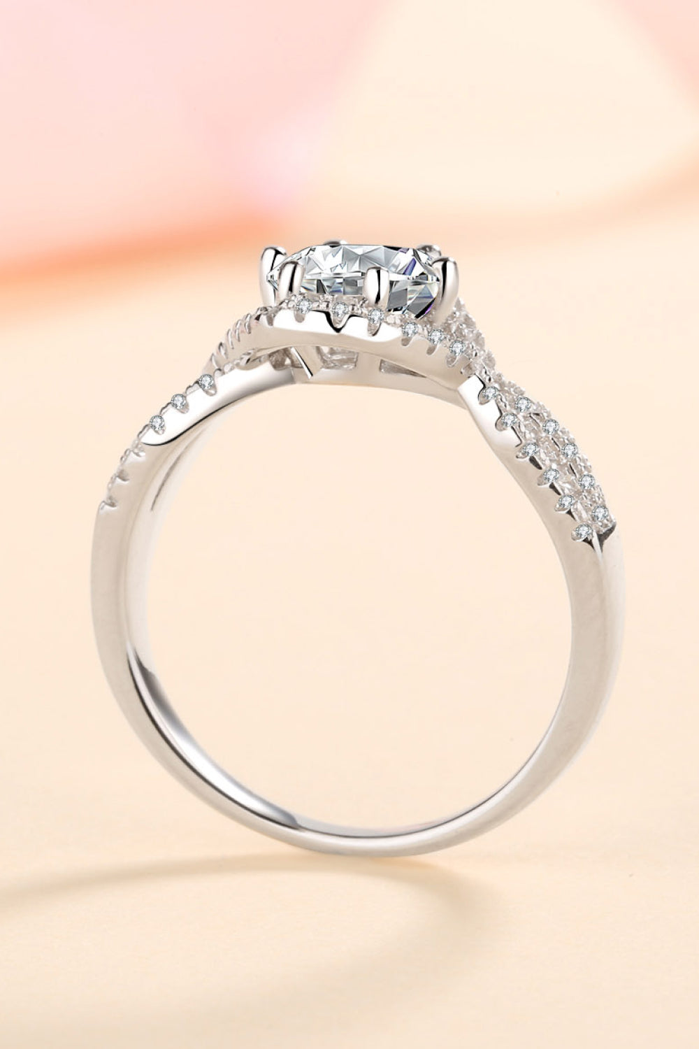 Feel The Joy Anillo de moissanita de plata esterlina 925
