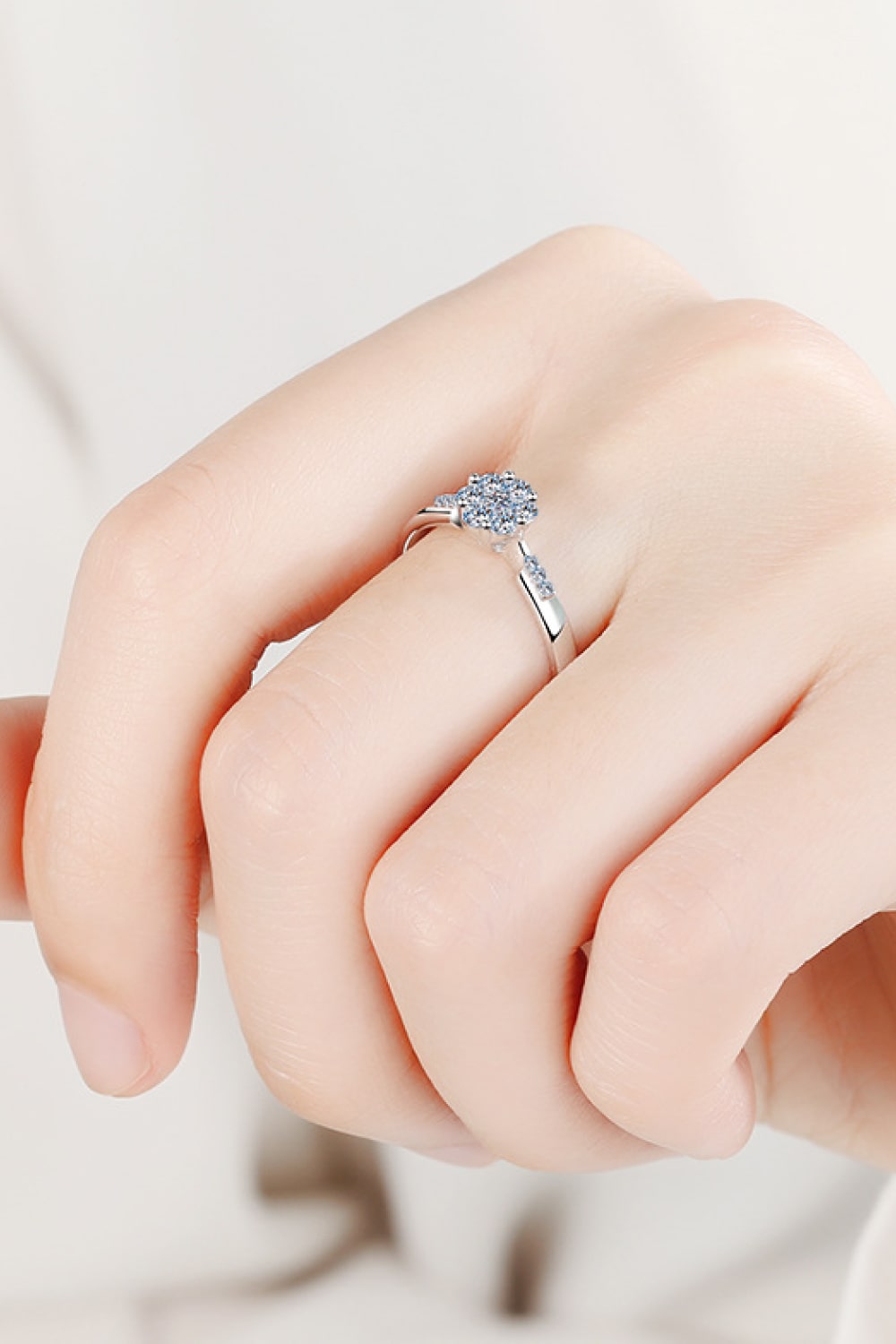 Crea el anillo Moissanite de la vida de tus sueños