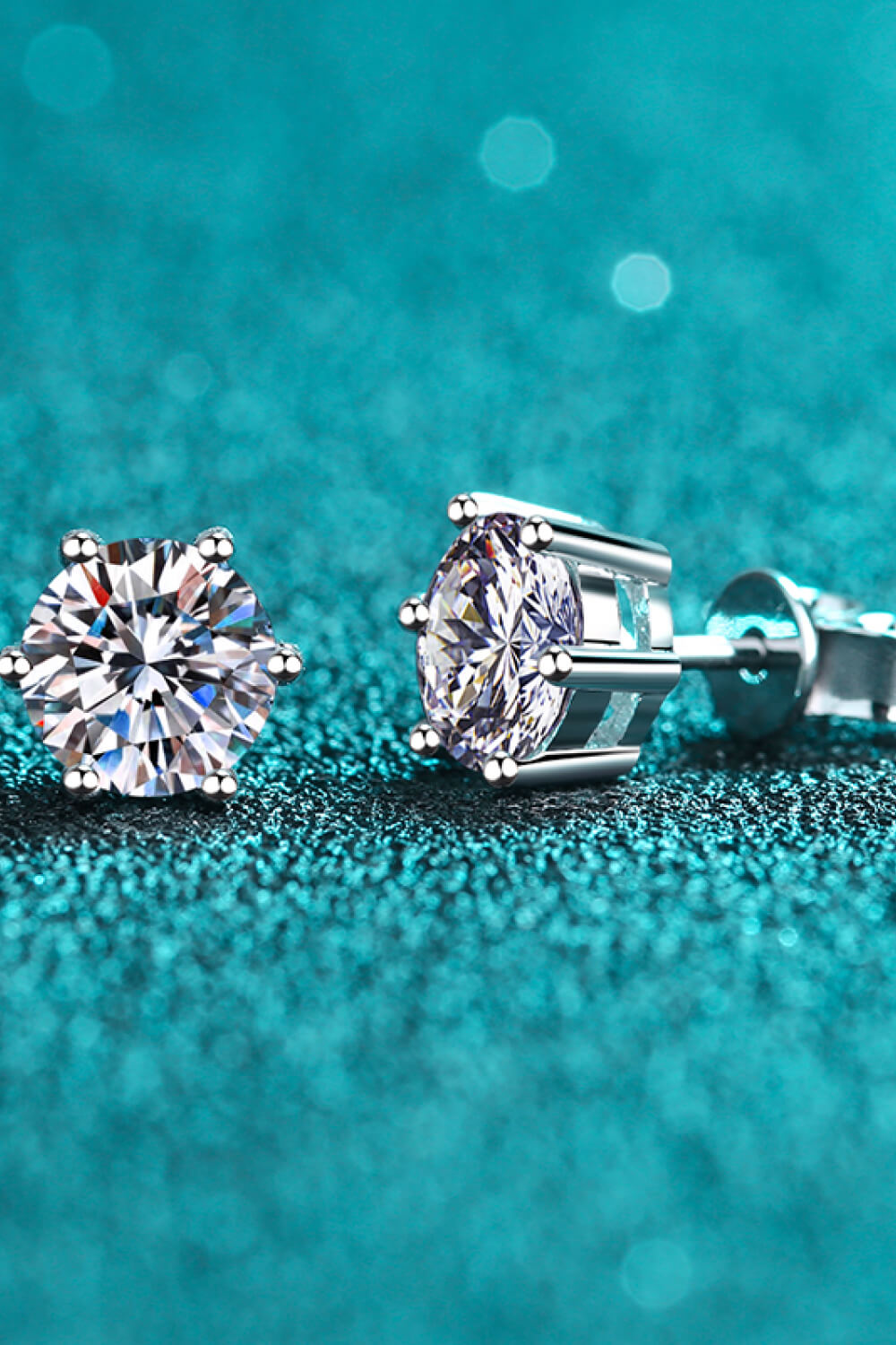 Aretes de moissanita