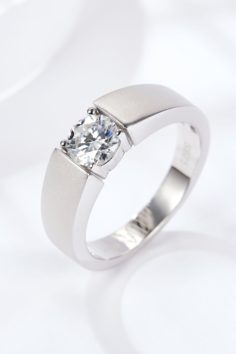 Anillo Moissanite de Plata de Ley 925 de I Quilates