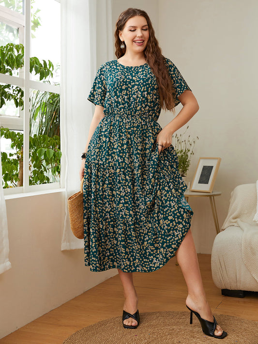 Plus Size Floral Round Neck Short Sleeve Midi Dress