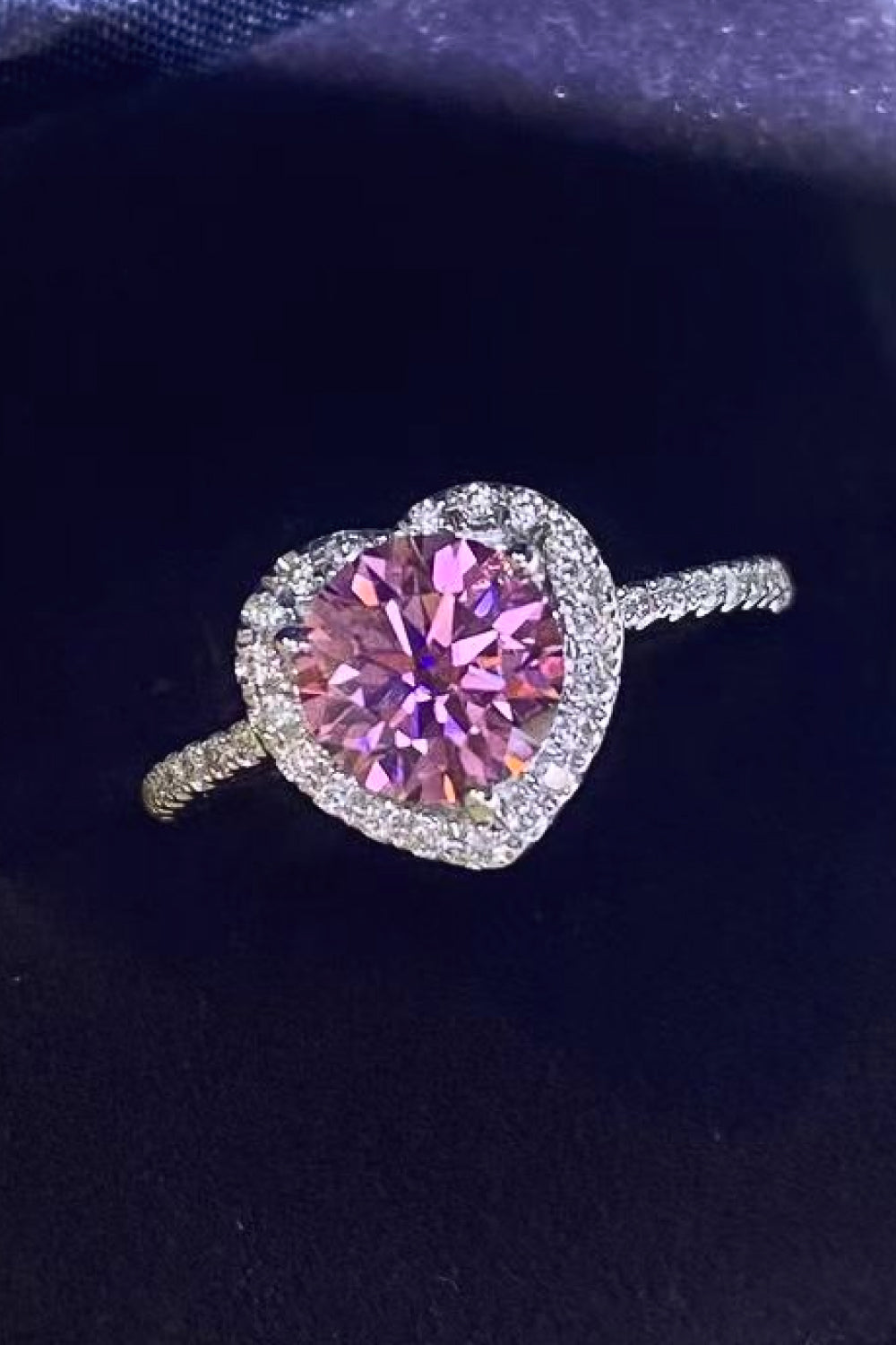 Anillo de corazón Moissanite de 1 quilate de Lifelong Journey
