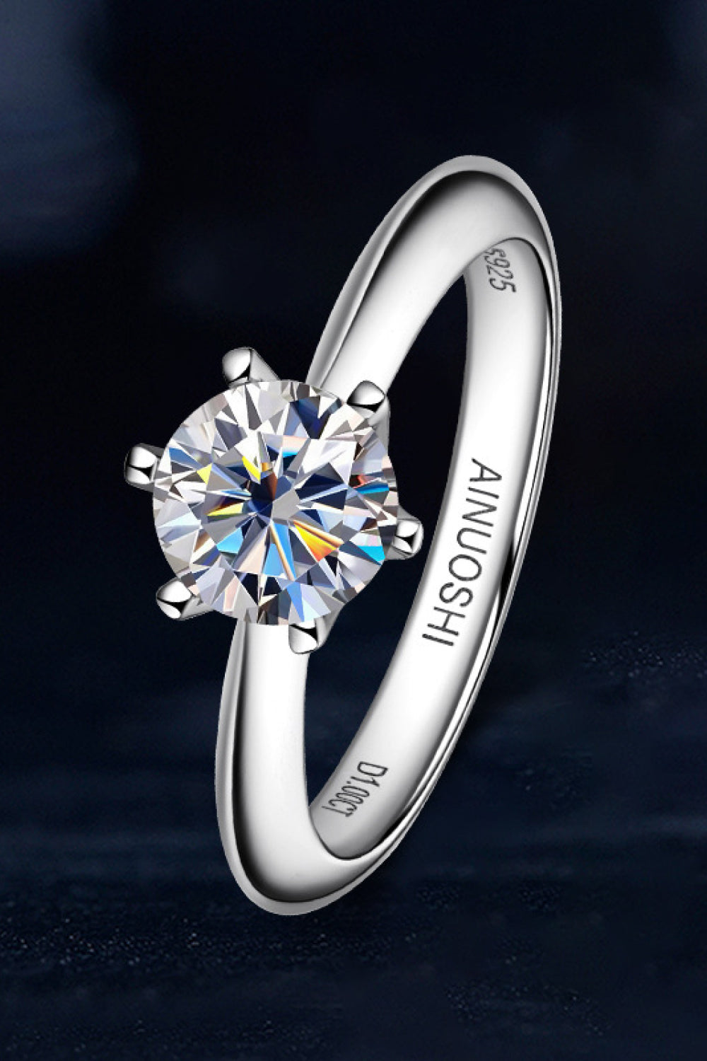 Anillo chapado en platino con moissanita de 1 quilate de Wonderful Life