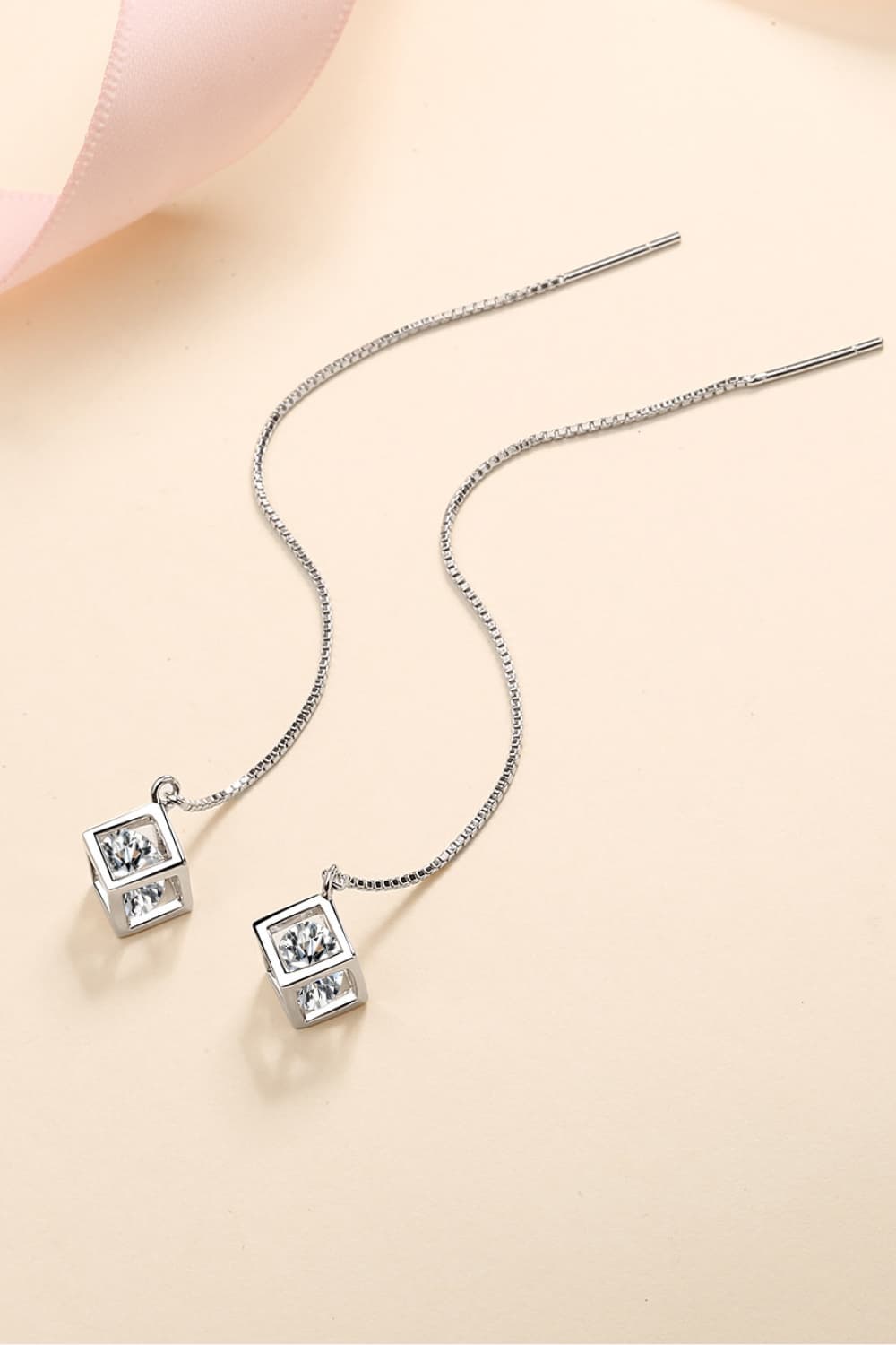 Pendientes de plata de ley 925 con moissanita de 2 quilates