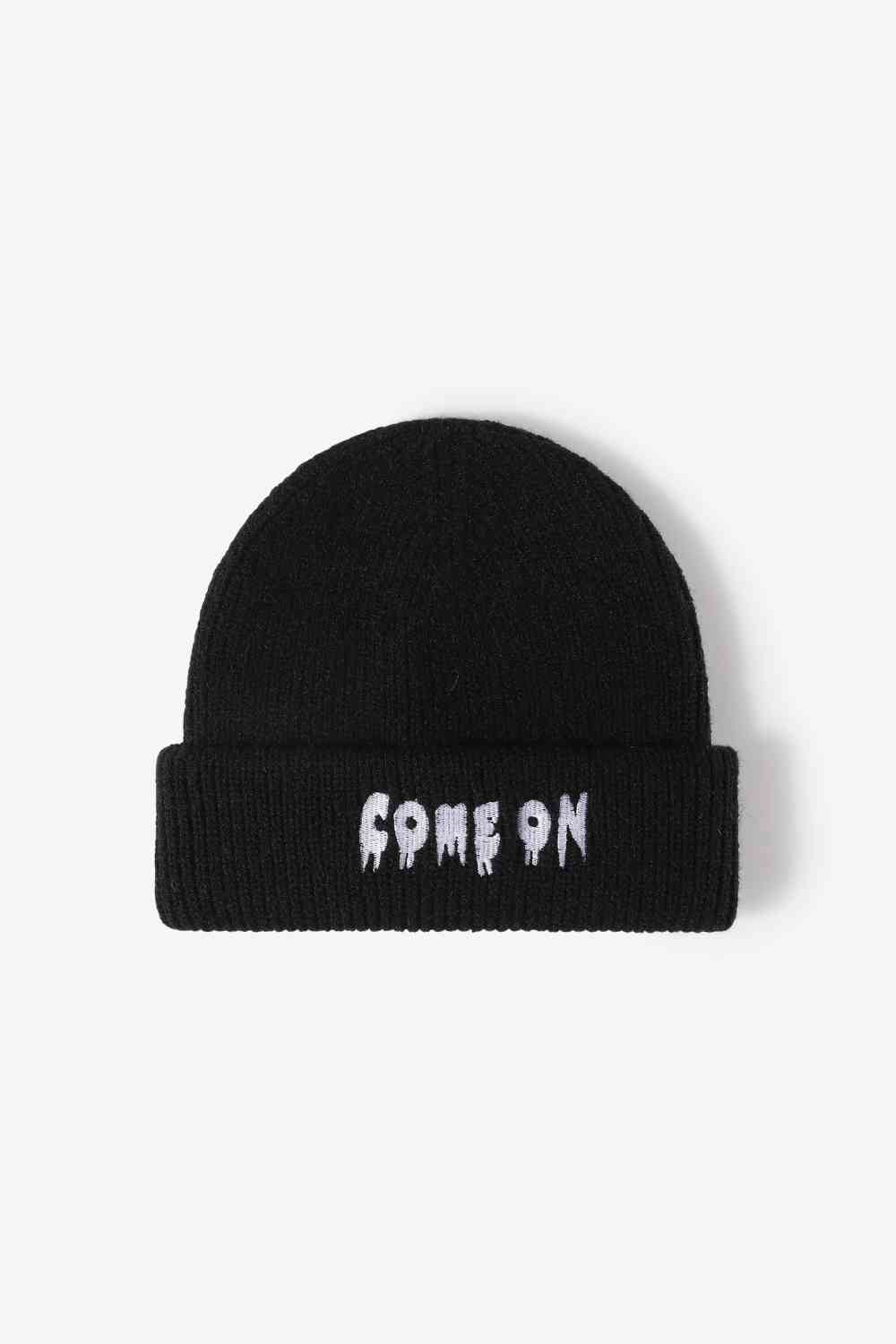 COME ON Gorro tejido con puños bordados