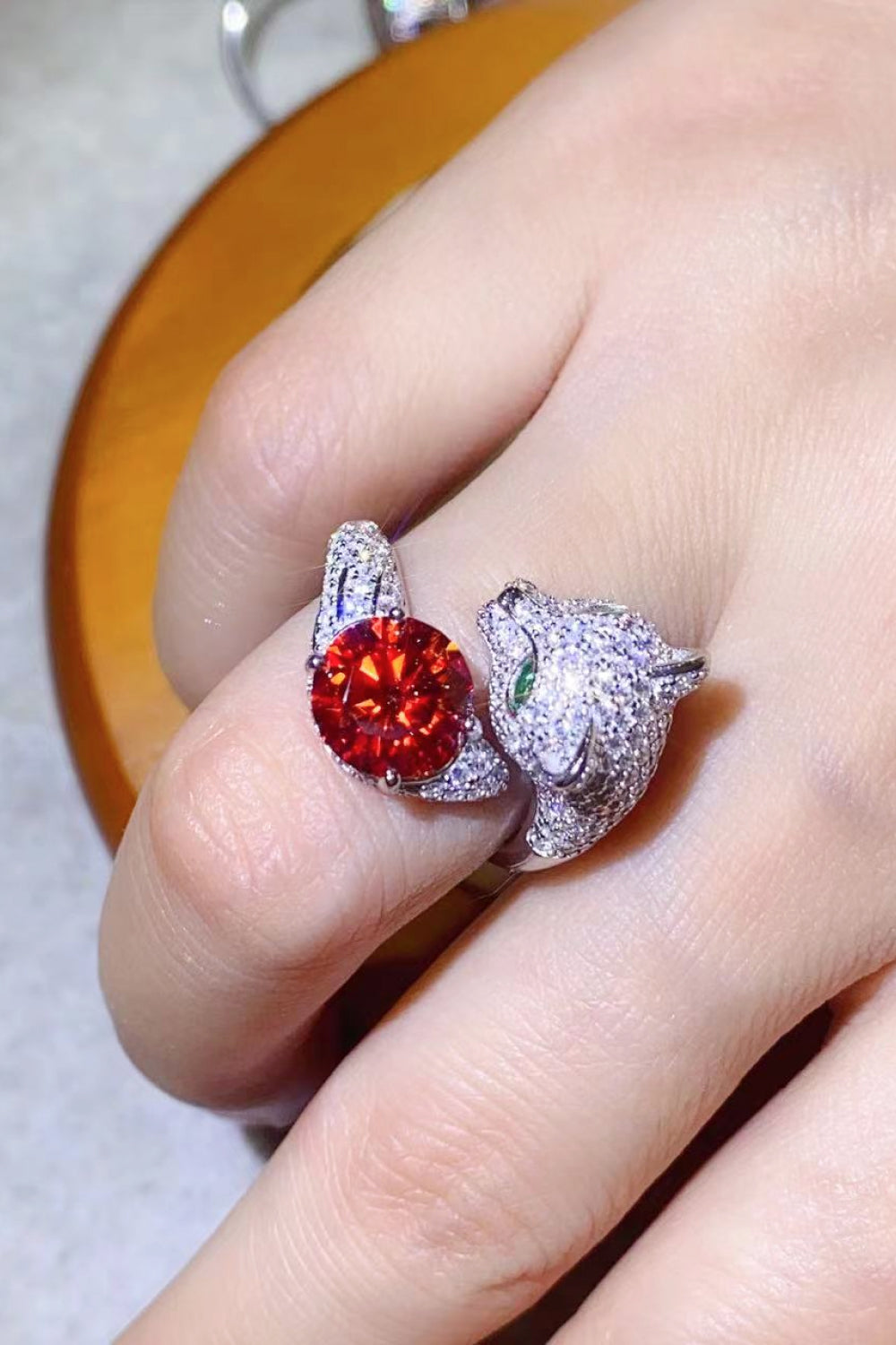 Anillo de animal ajustable de moissanita de 2 quilates