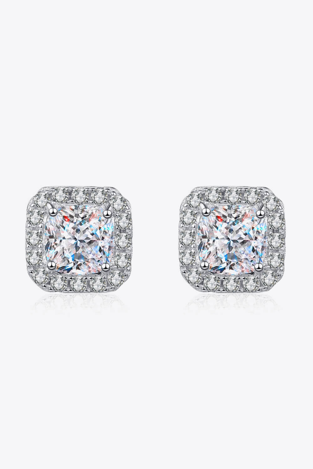 Aretes cuadrados de moissanita de 2 quilates con incrustaciones de plata de ley 925